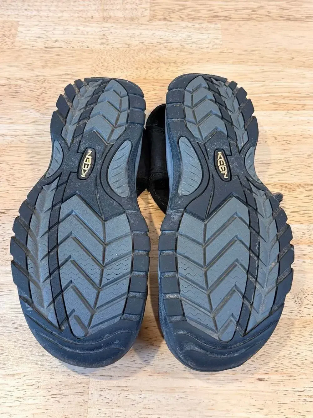 Keen Newport H2 Waterproof Water Shoes/Sandals Black Size Size 10